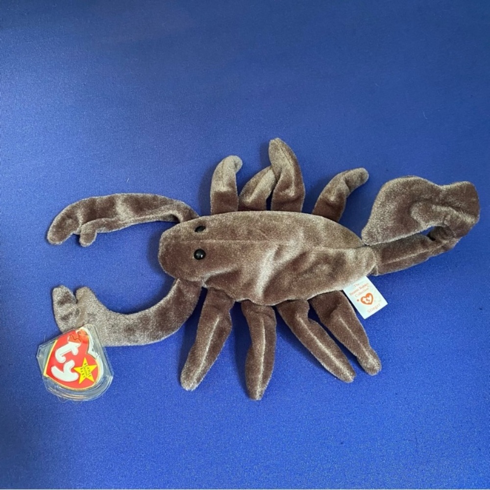 TY Beanie Babies Stinger Scorpion
Excellent condition
Tag in protective case